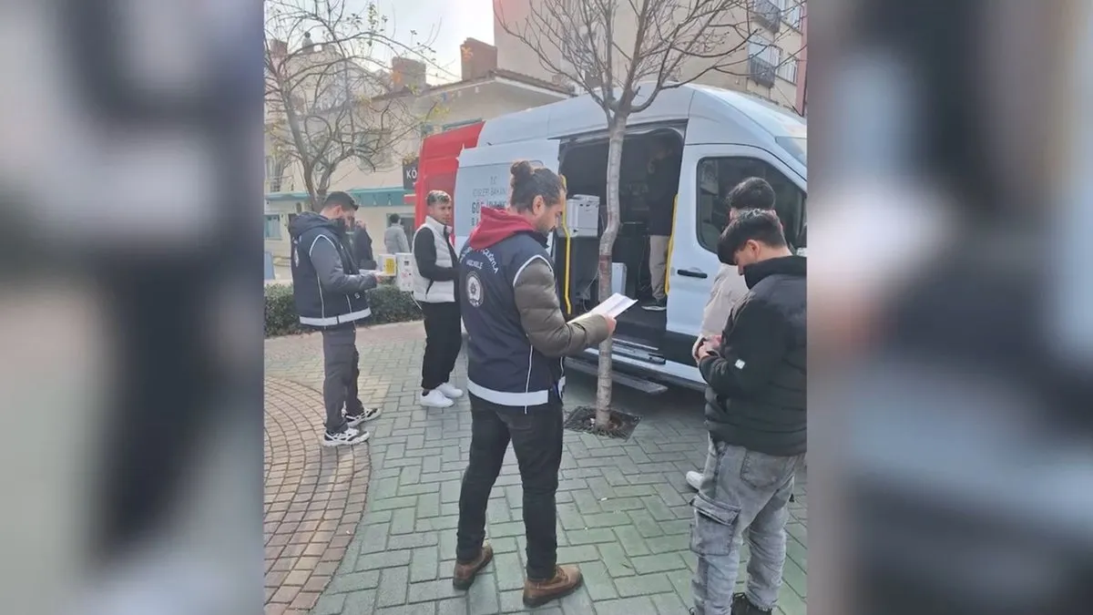 Düzensiz göçe geçit yok: 55 organizatör ve bin 626 düzensiz göçmen yakalandı