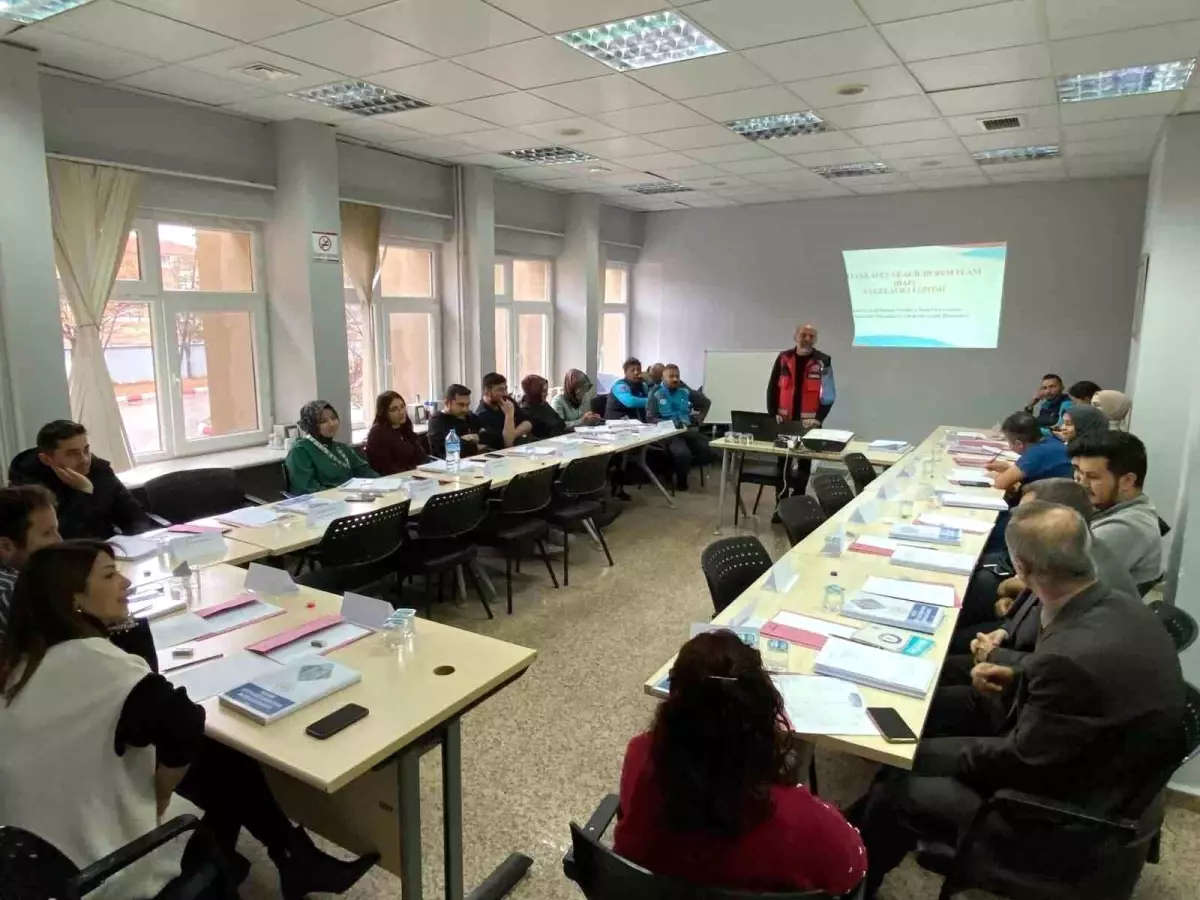 Afyonkarahisar’da Afet Planı Eğitimi Tamamlandı